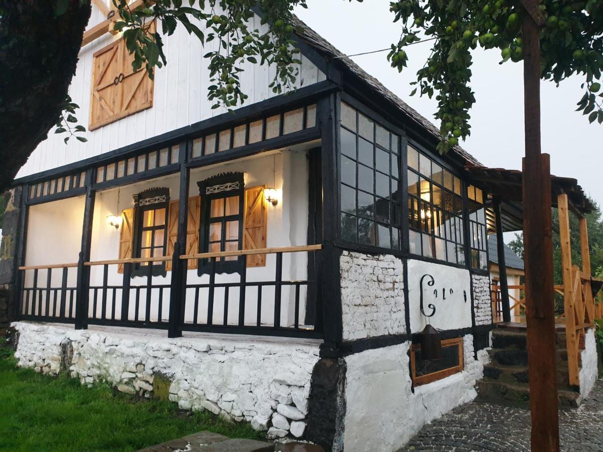 Hnameni Bovadzor Lodge Buitenkant foto