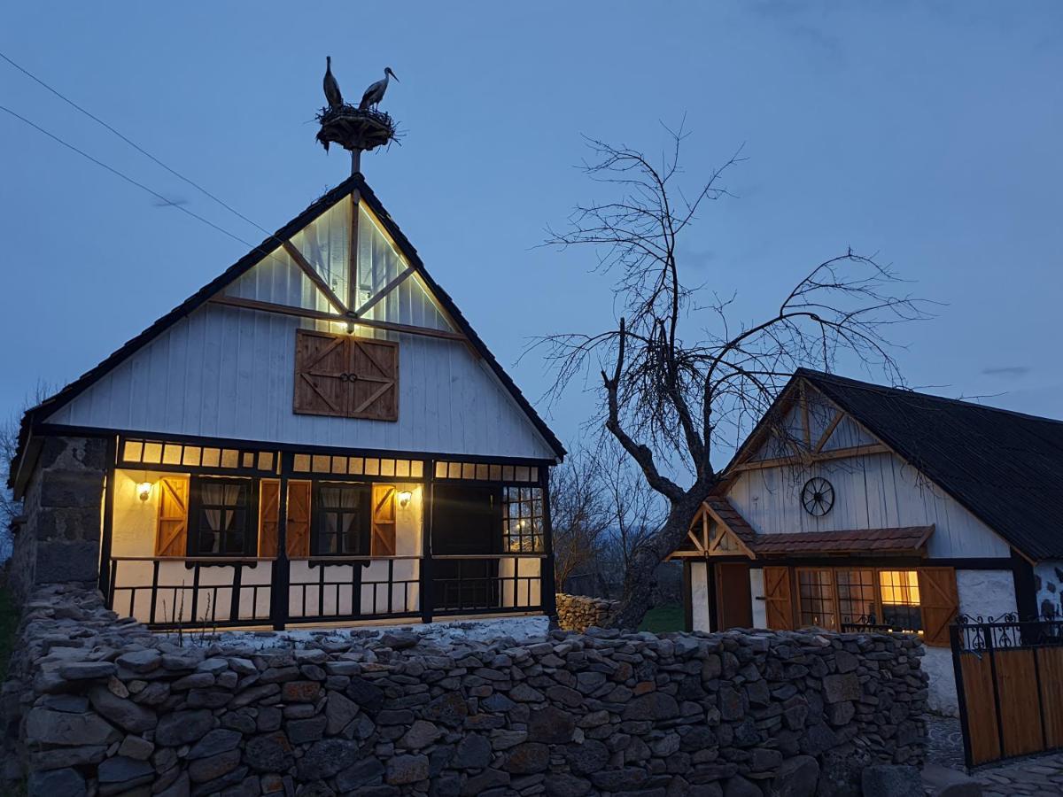 Hnameni Bovadzor Lodge Buitenkant foto