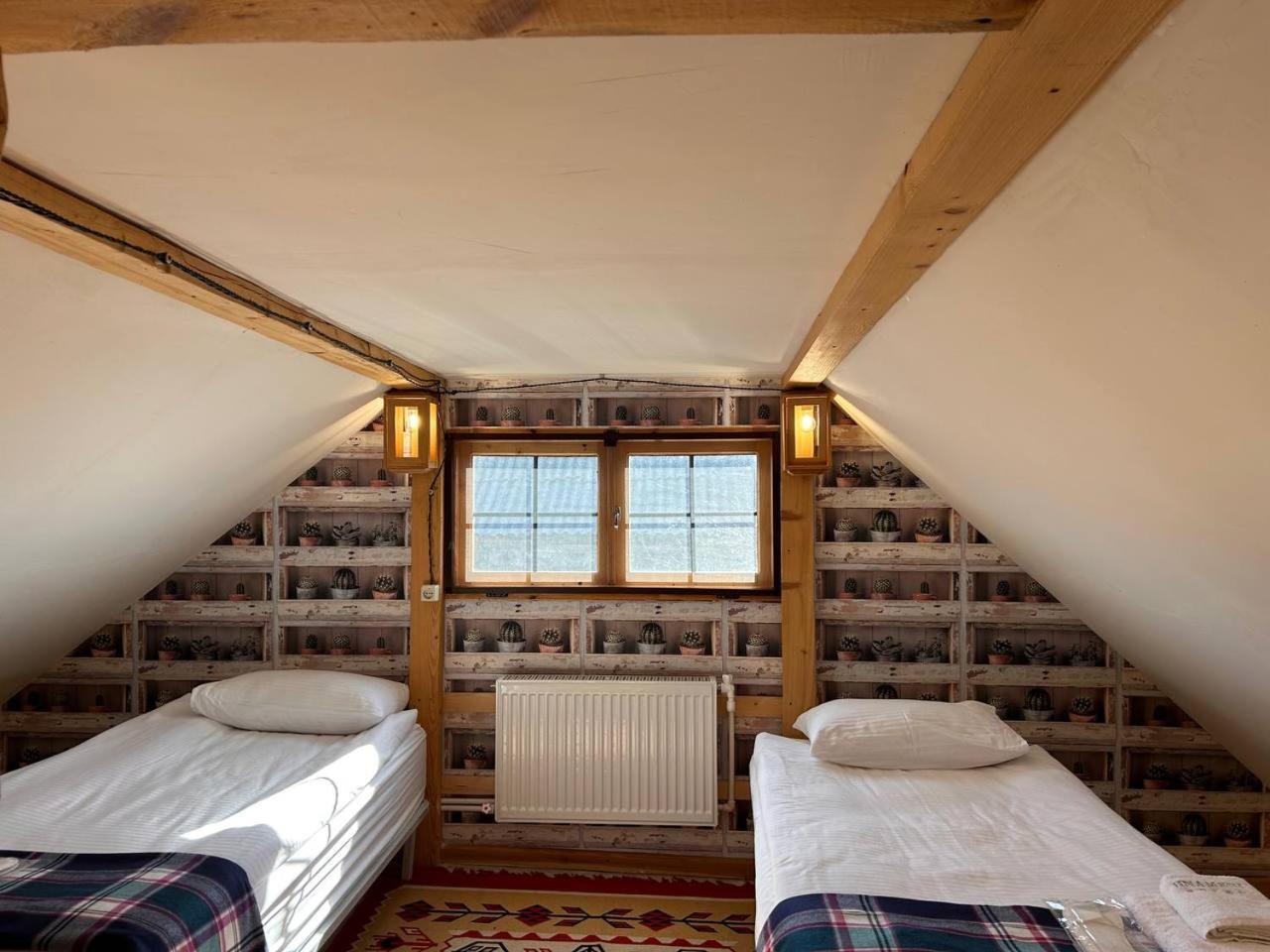 Hnameni Bovadzor Lodge Buitenkant foto