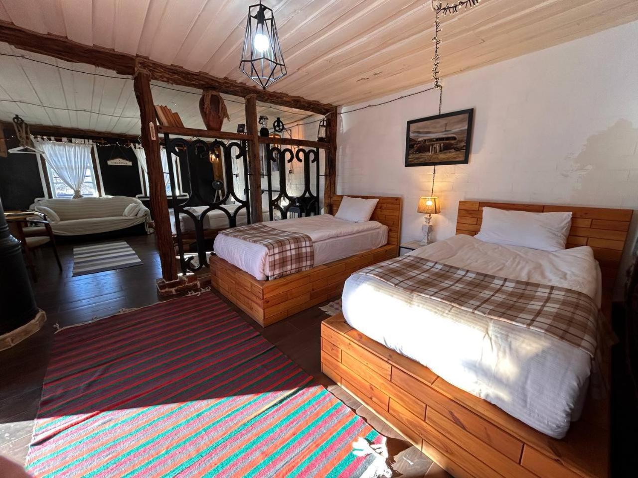 Hnameni Bovadzor Lodge Buitenkant foto