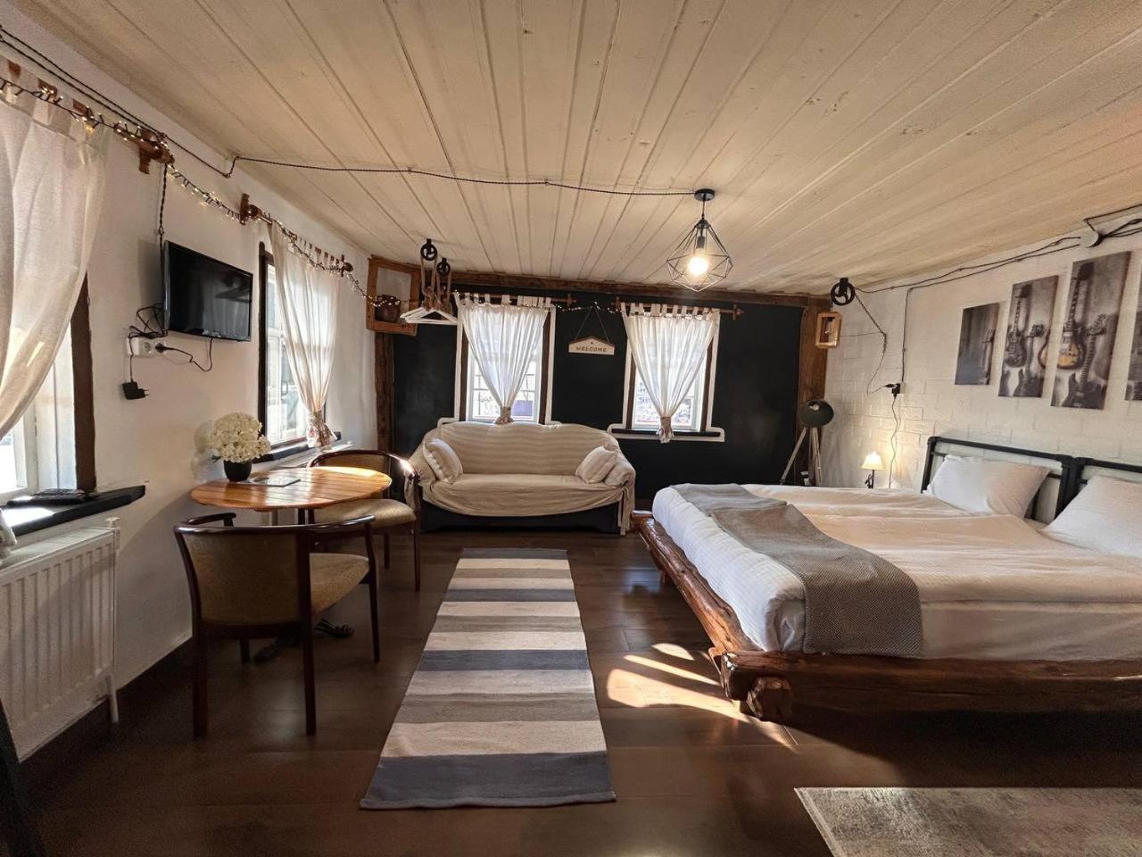 Hnameni Bovadzor Lodge Buitenkant foto