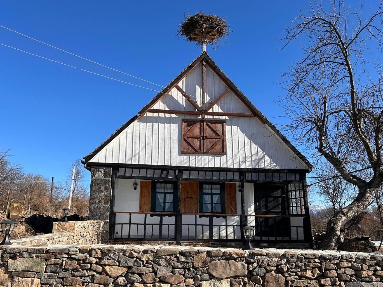 Hnameni Bovadzor Lodge Buitenkant foto